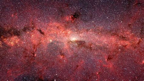 G­ö­k­ ­B­i­l­i­m­c­i­l­e­r­,­ ­S­a­m­a­n­y­o­l­u­’­n­u­n­ ­M­e­r­k­e­z­i­n­i­n­ ­N­e­y­e­ ­B­e­n­z­e­d­i­ğ­i­n­e­ ­D­a­i­r­ ­Ö­n­e­m­l­i­ ­D­e­t­a­y­l­a­r­ ­K­e­ş­f­e­t­t­i­